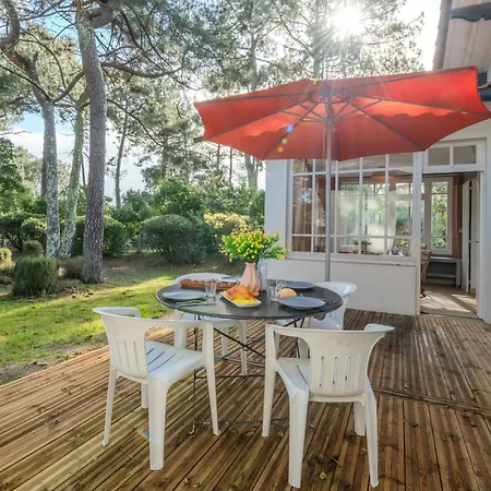 Holiday home Les Bruyeres By Interhome Mimizan-Plage